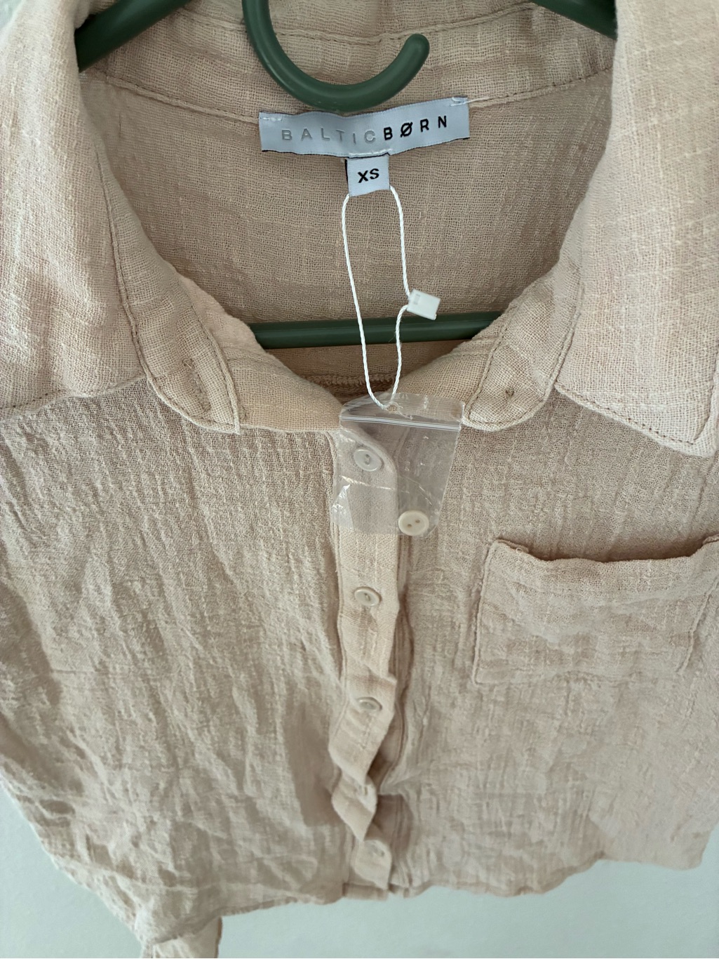 Nwt Baltic Born Crinkle Gauze Short Sleeve Button Up — image 2 of 5